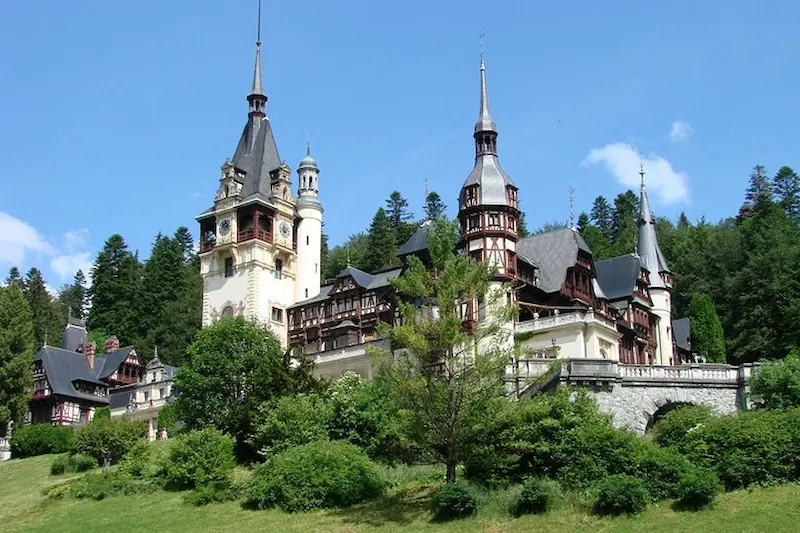 Circuitul castelelor: Bran - Râșnov - Peleș